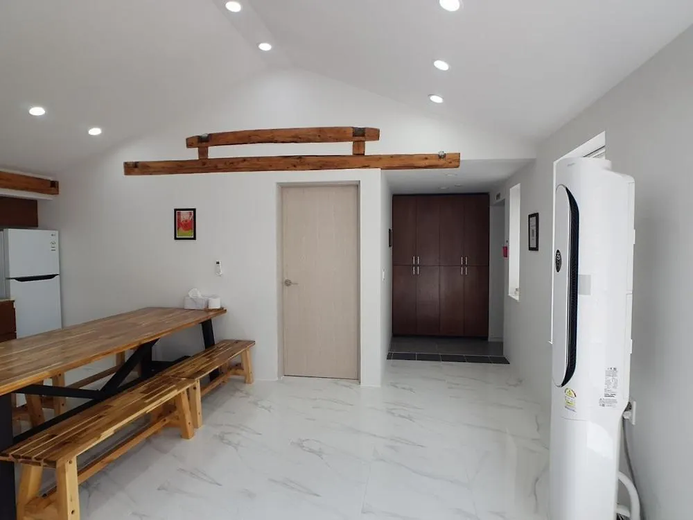 Pensjonat Hotel Guideok 1084 Czedżu